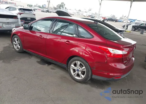 2014 Ford Focus Se z USA, uszkodzony, nr VIN 1FADP3F27EL432443